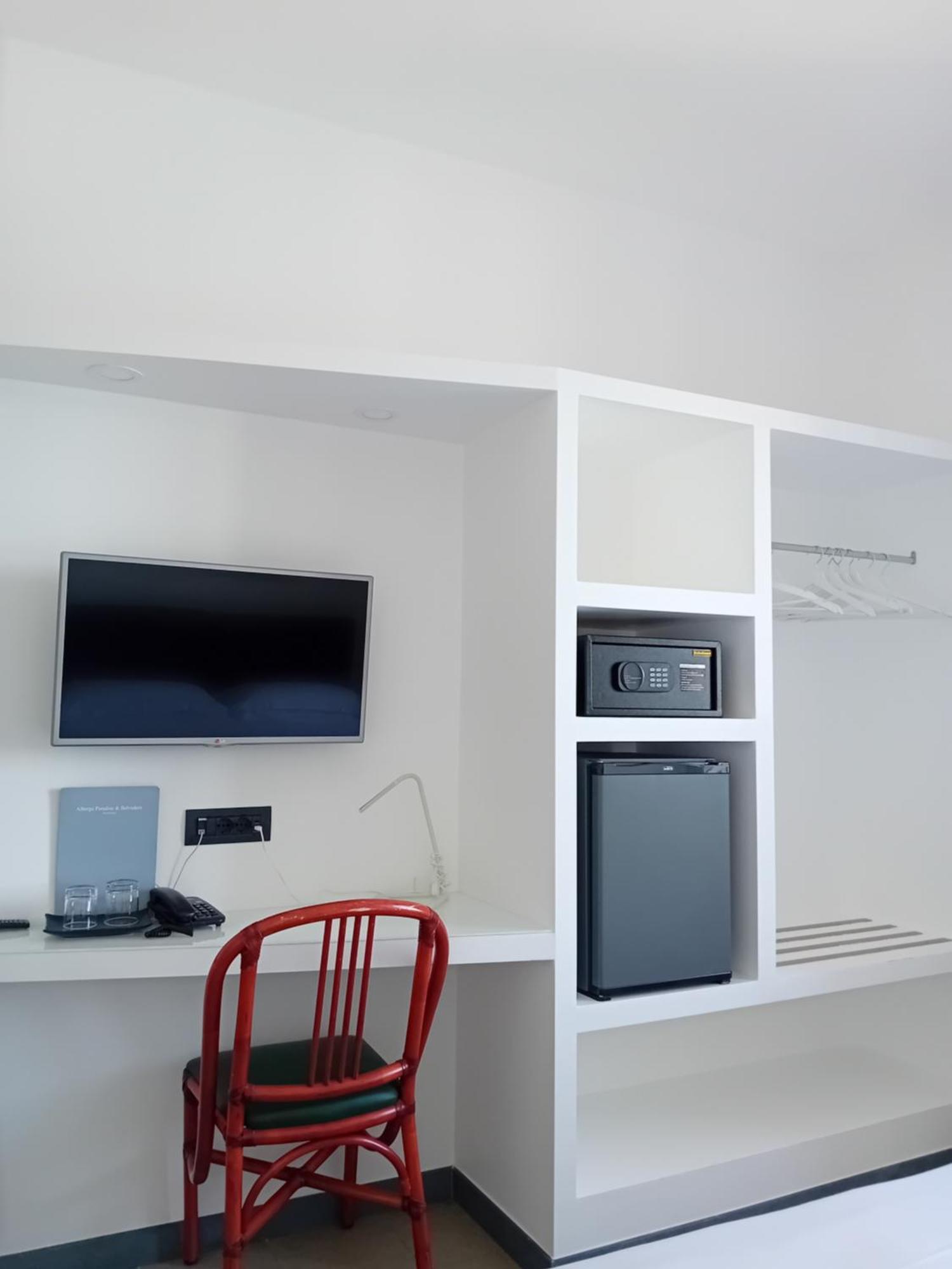 Hotel Paradiso Portov Enere 3*