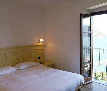 Paradiso Portov Enere Porto Venere